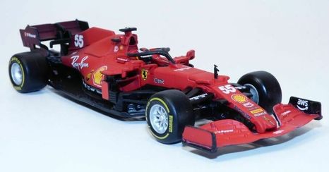 Bburago 1:43 Ferrari Racing F1 SF21 #55 (Carlos Sainz) sisakkal - kemény tok